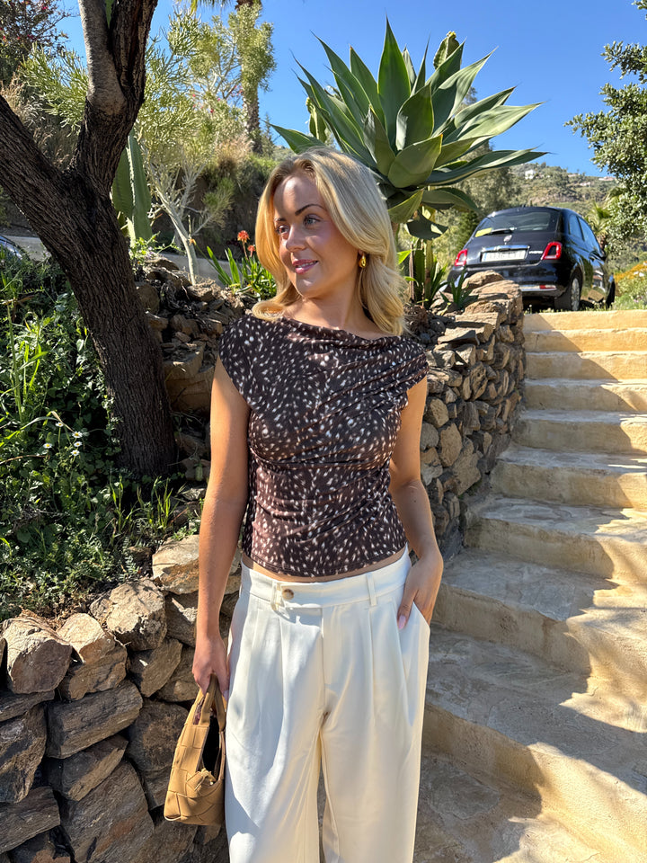 Sandy Drop Shoulder Top - Dark Brown Bambi