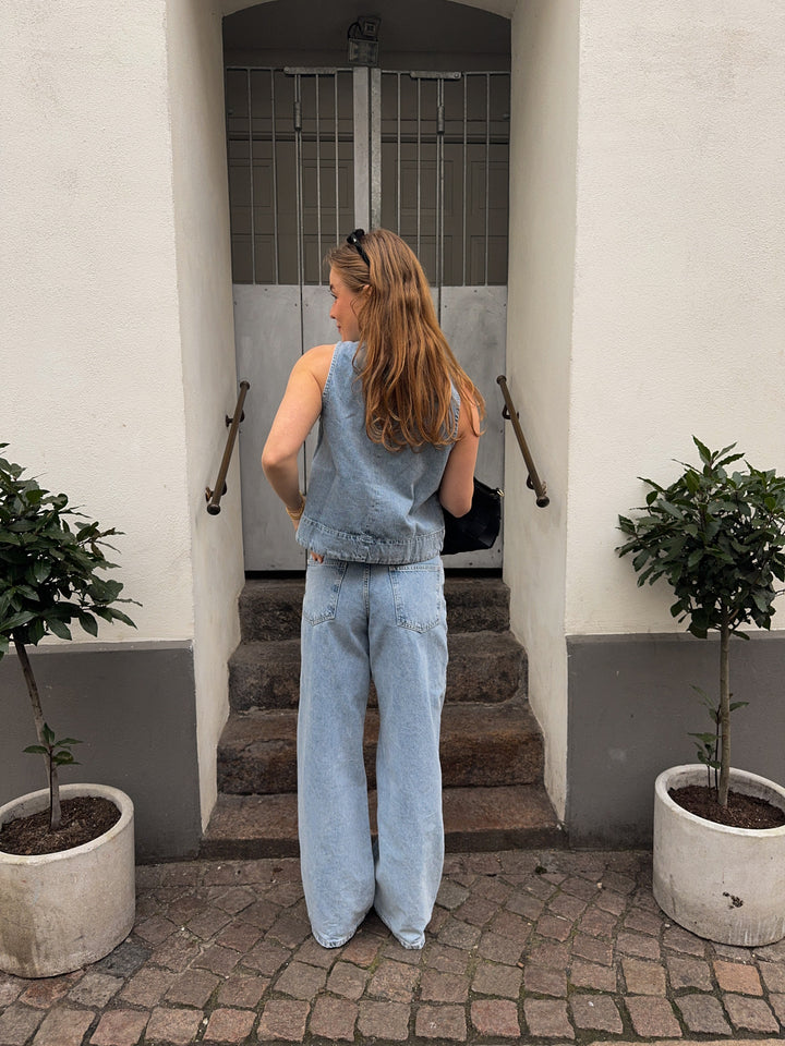 Preloved Louise Denim Tank Top - Light Blue
