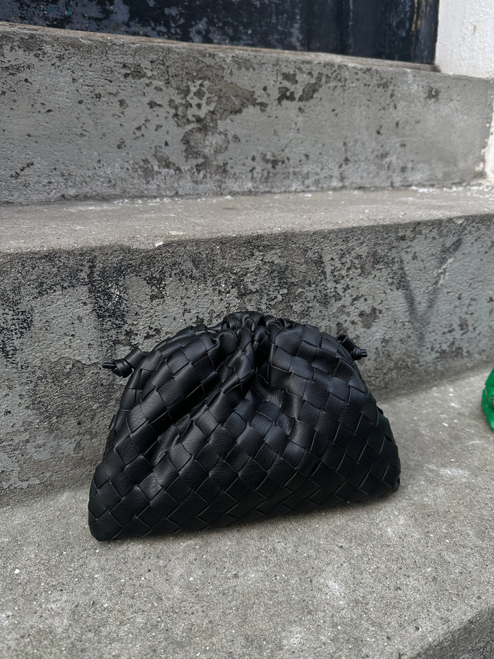 Aya Small Clutch - Black