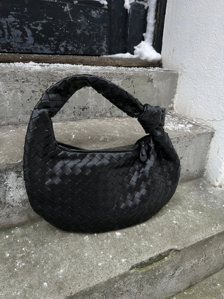 Preloved Teah Bag - Black