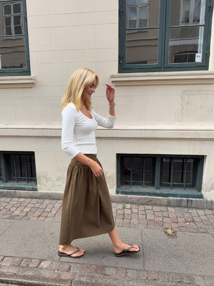 Sille Maxi Peplum Skirt - Ash Brown