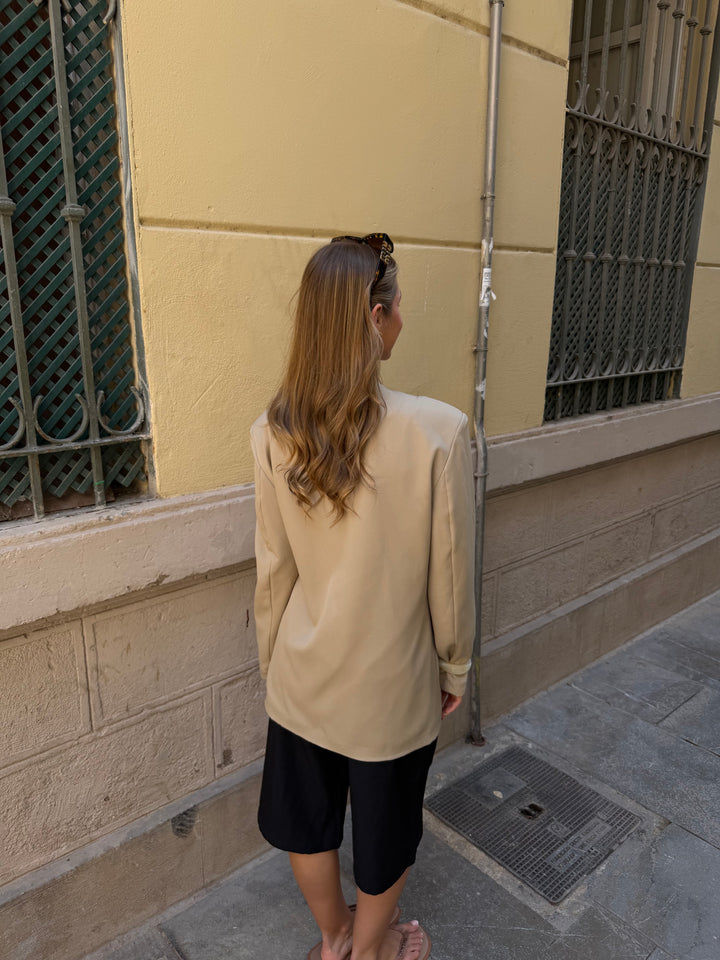 Lulu Belt Blazer - Beige