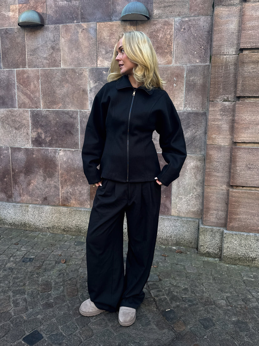 Paula Waisted Zip Jacket - Black