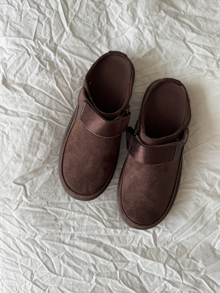 Dani Slippers - Chocolate Brown