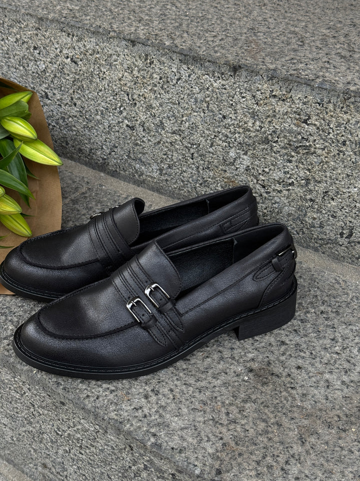 Katja Buckle Loafers - Black