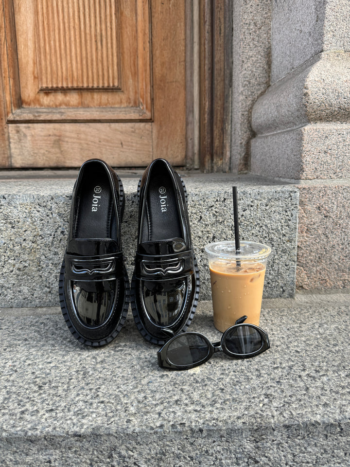 Poppy Classic Loafers - Black