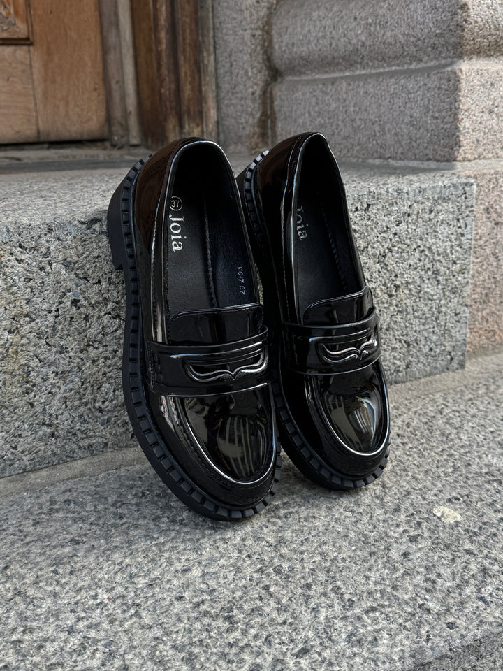 Poppy Classic Loafers - Black