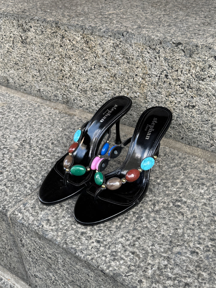 Michelle Heel - Black