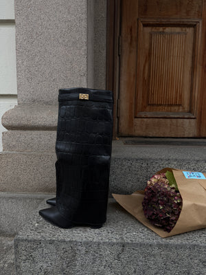 Tilda Faux Leather Boots - Black