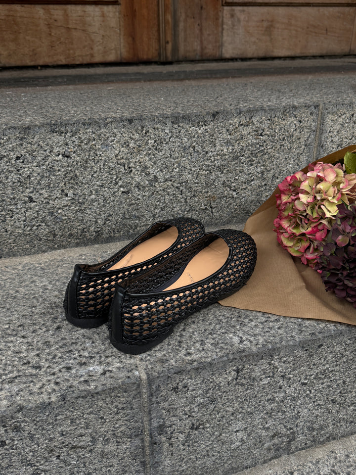 Daniella Braided Ballerina - Black