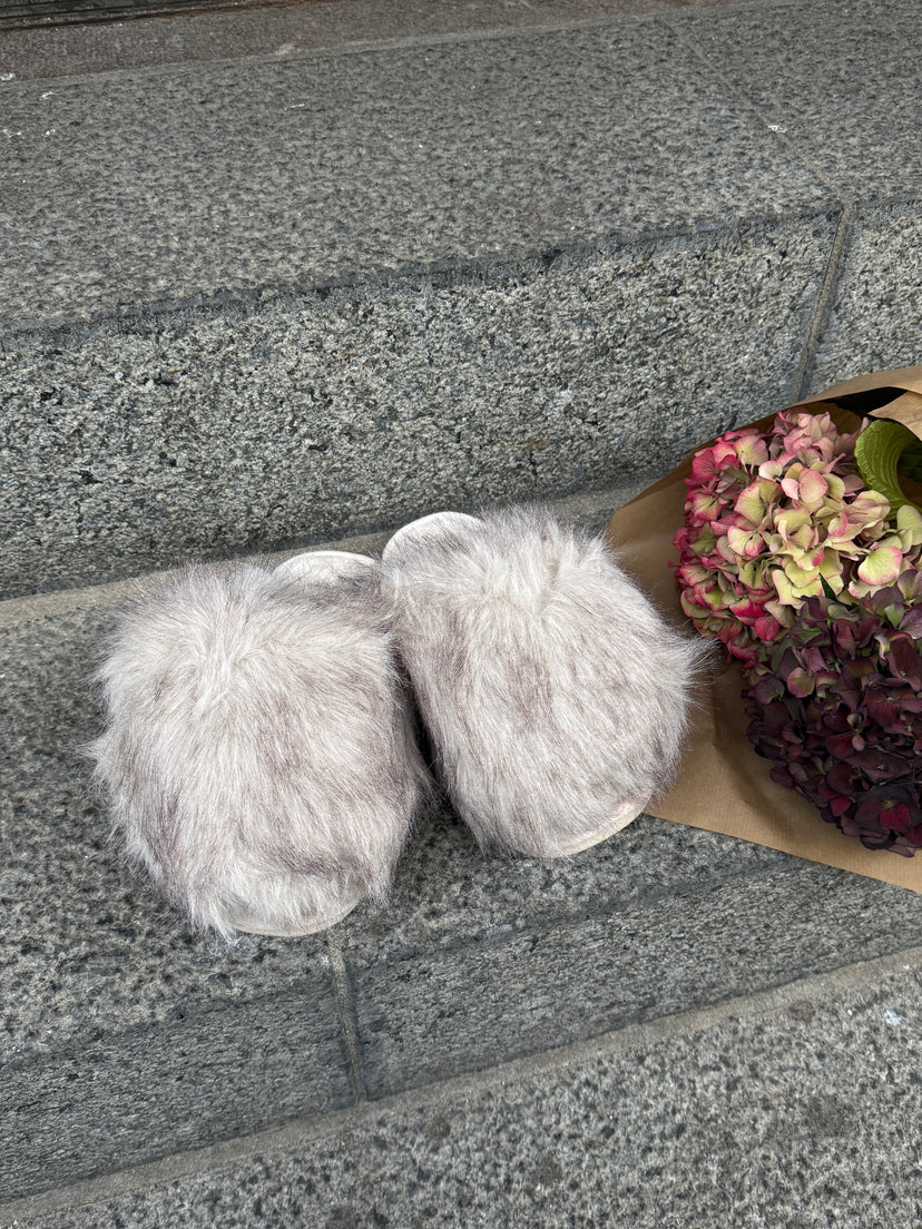 Siva Fluffy Faux Fur Slippers - Taupe