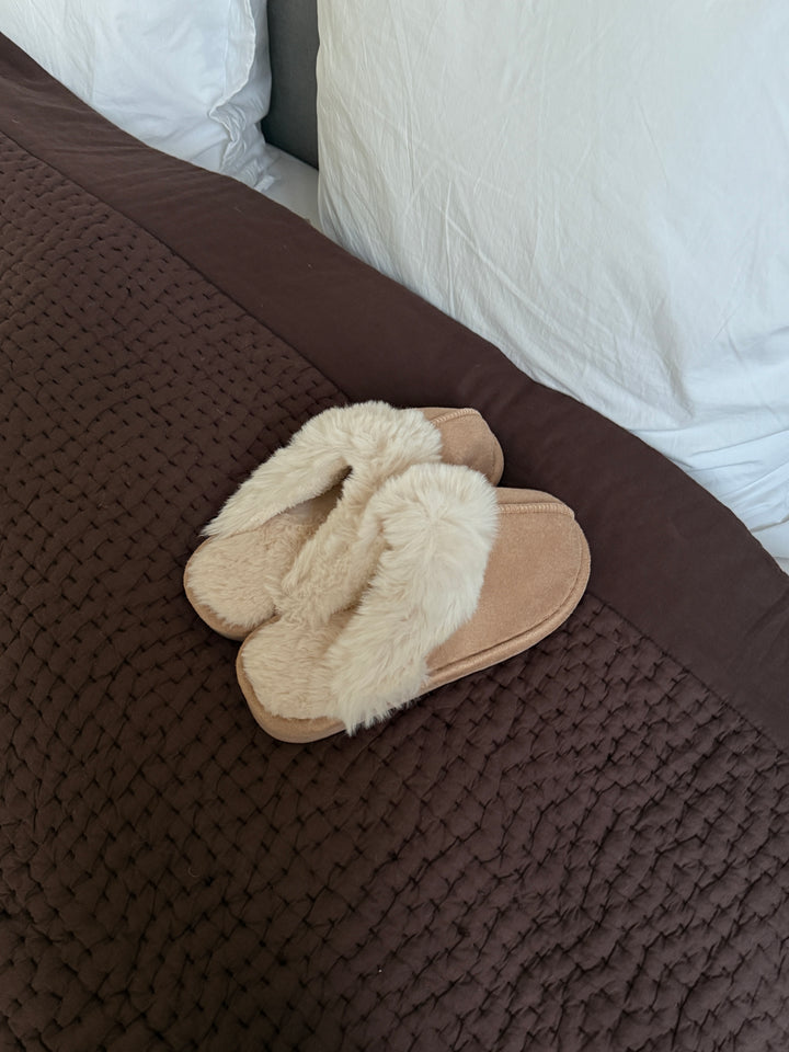 Selina Teddy Slippers - Taupe