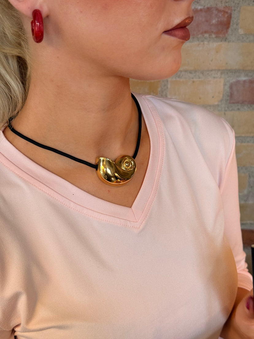 Signe Shell Cord Necklace - Gold Plated
