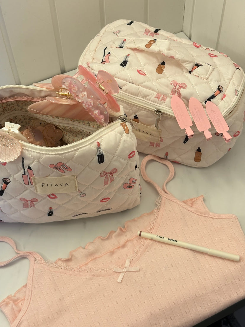 Medium Makeup Bag - Girly Things