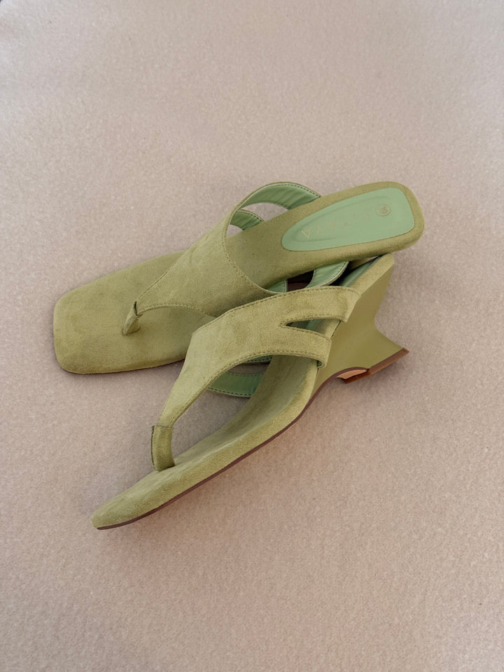 Ditte Plateau Slingback Heels - Faux Suede Matcha