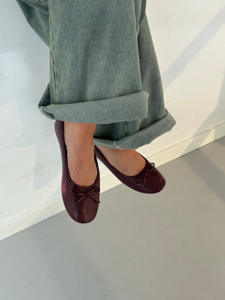 Dora Bow Ballerina - Plum