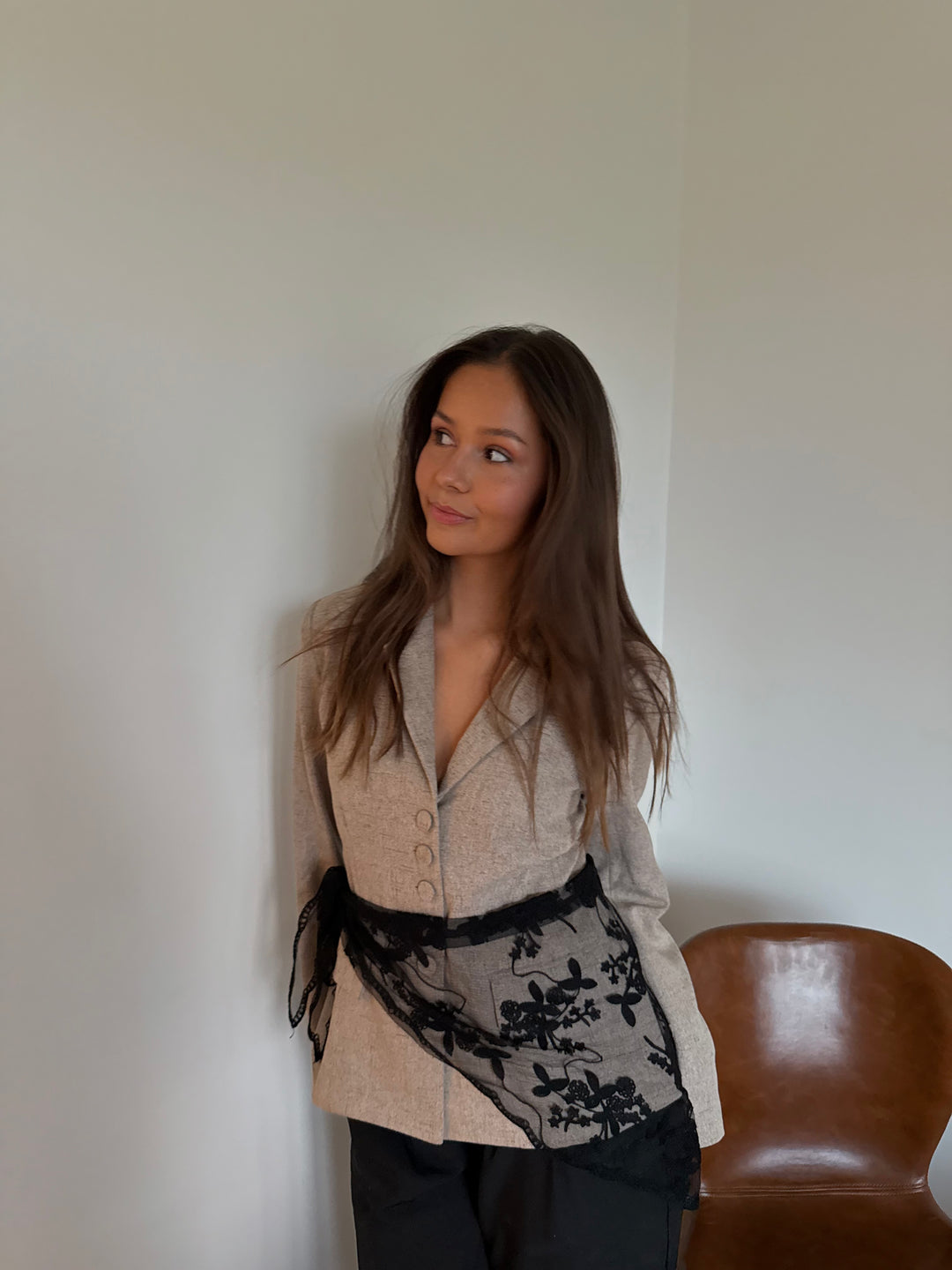 Aida Lace Scarf - Black