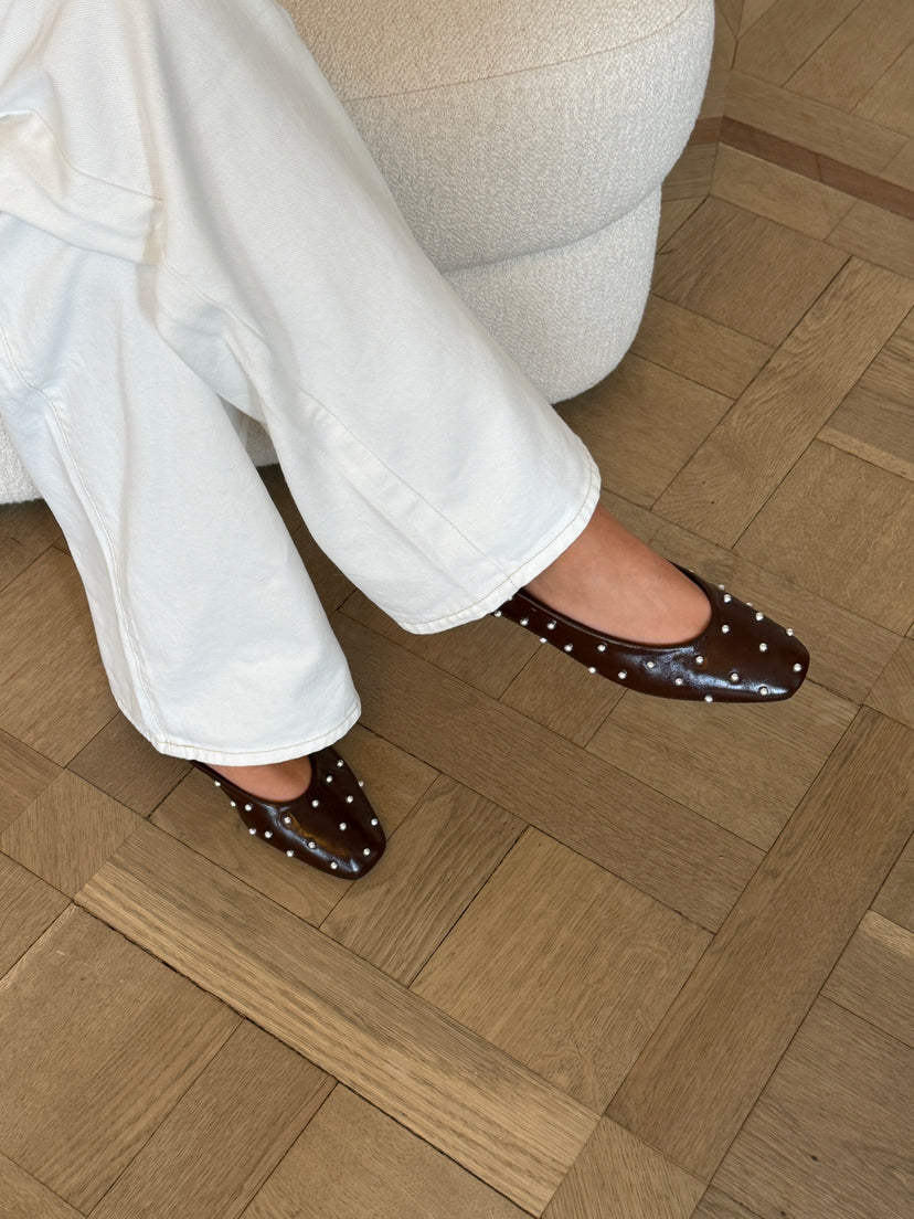 Emma Stud Ballerina - Dark Brown