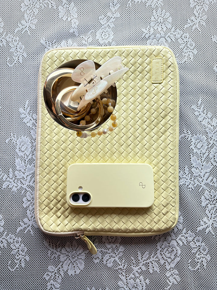 Charlotte Computer Sleeve "13 - Light Yellow