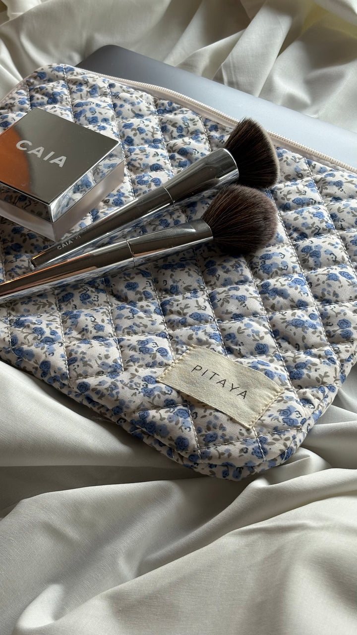 Emma Computer Sleeve - Blue Flower