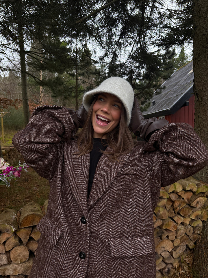 Raye Bucket Hat - Beige