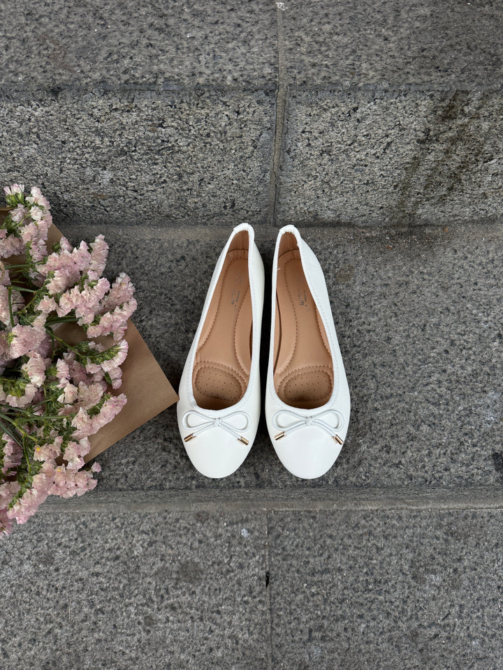 Maya Ballerina - White