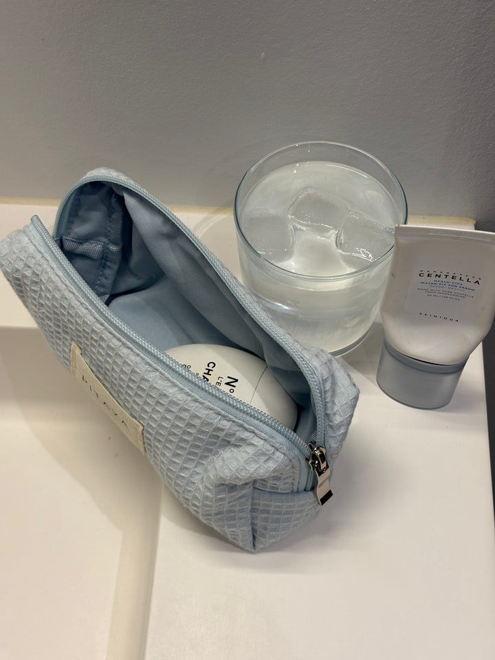 Small Waffle Makeup Bag - Baby Blue