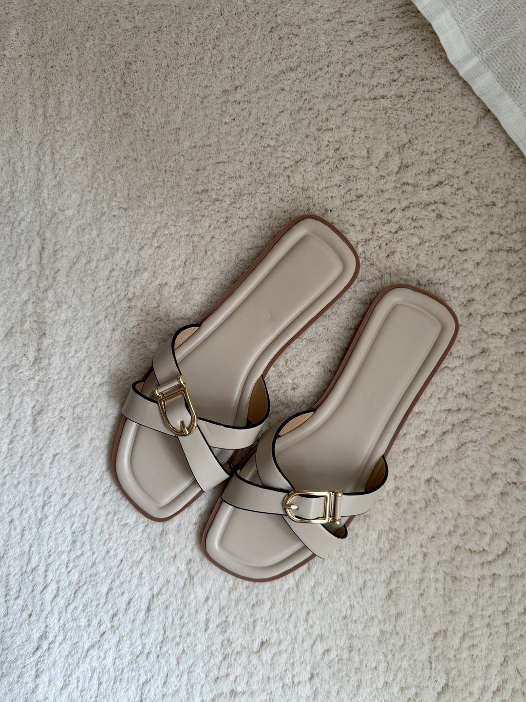 Debbie Sandals - Beige