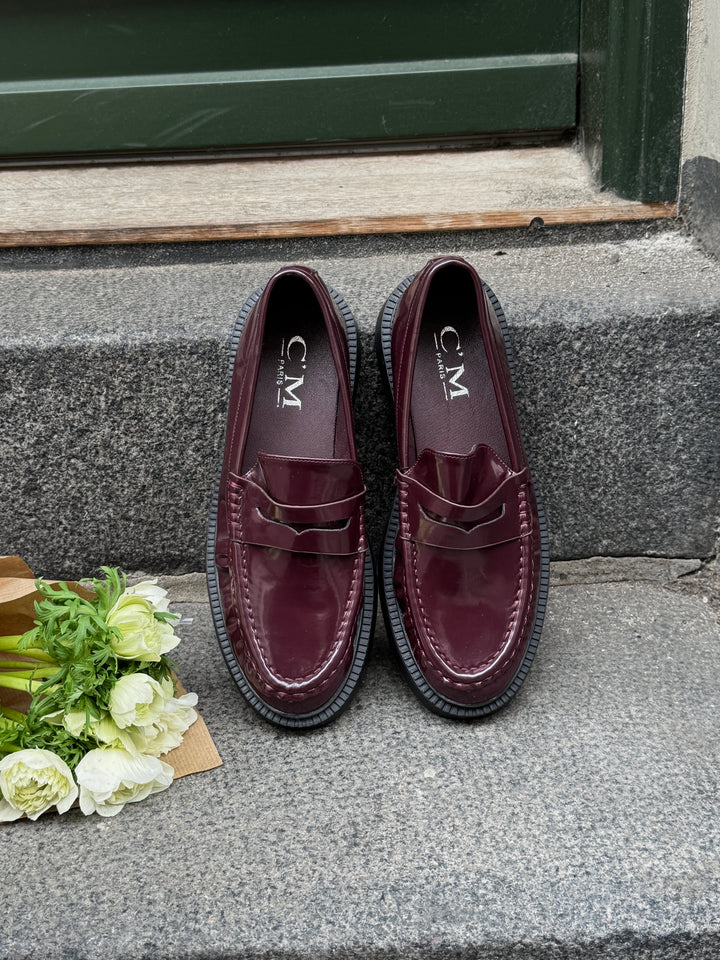 Kassandra Loafers - Burgundy