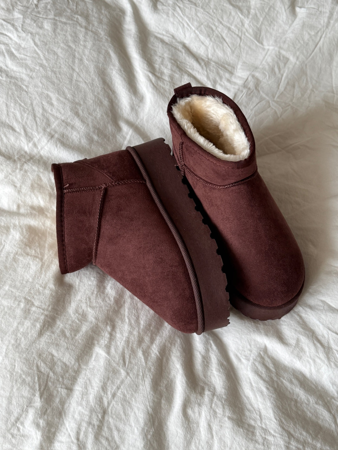 Lilja Teddy Boots - Chocolate Brown