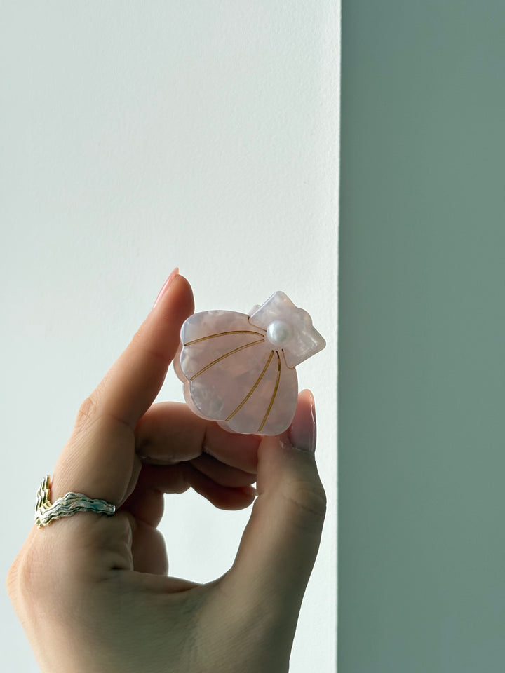 Saga Micro Shell Hairclip - Light Purple