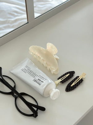 Fiona Glitter Hairclip - White