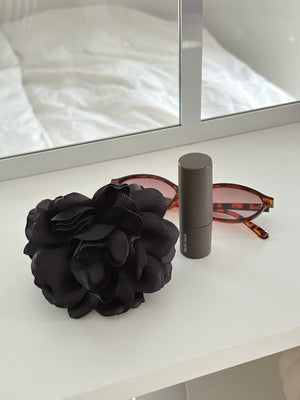 Flower Hairclip - Black