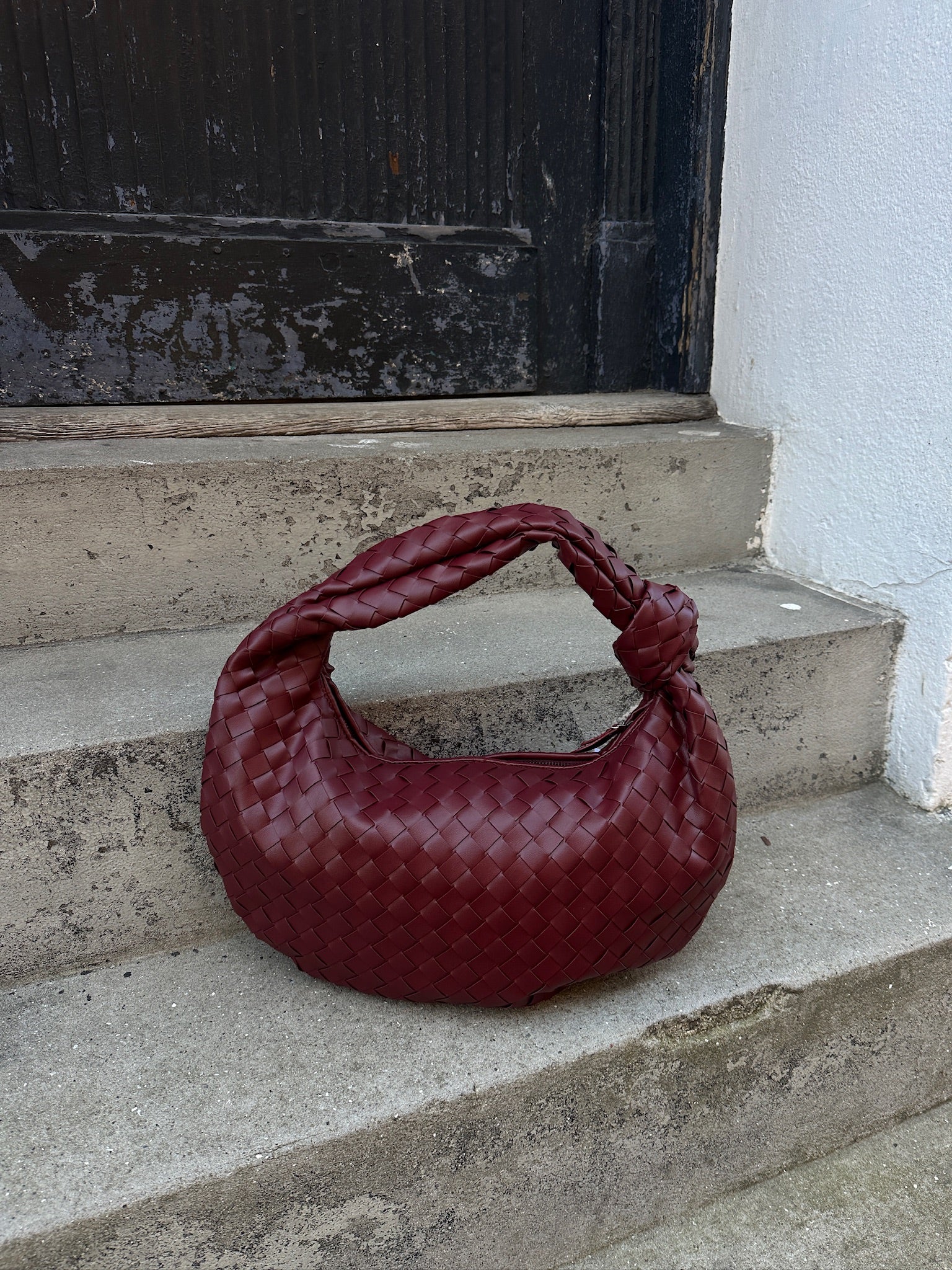 Maroon bag hotsell