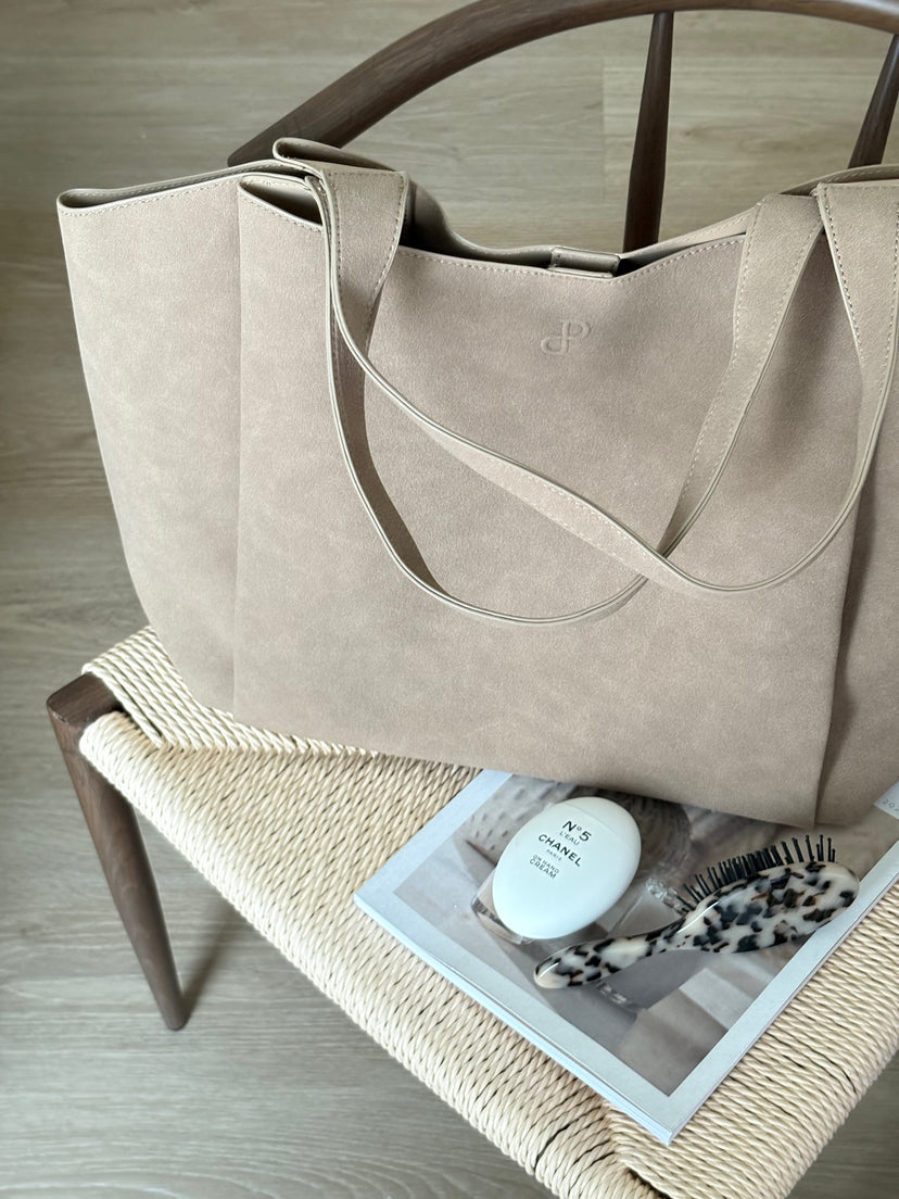 Sophia Bag Medium - Faux Suede Warm Grey