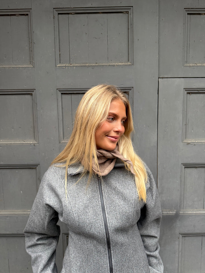 Carla Scarf - Light Brown