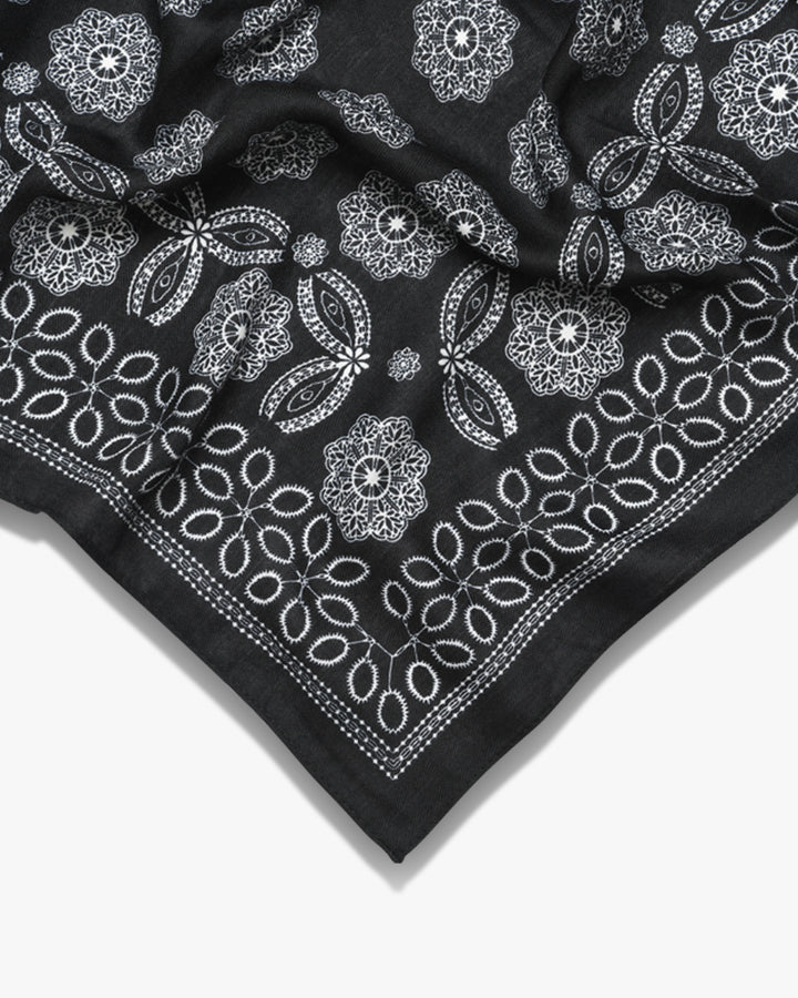Vigga Paisley Bandana - Black