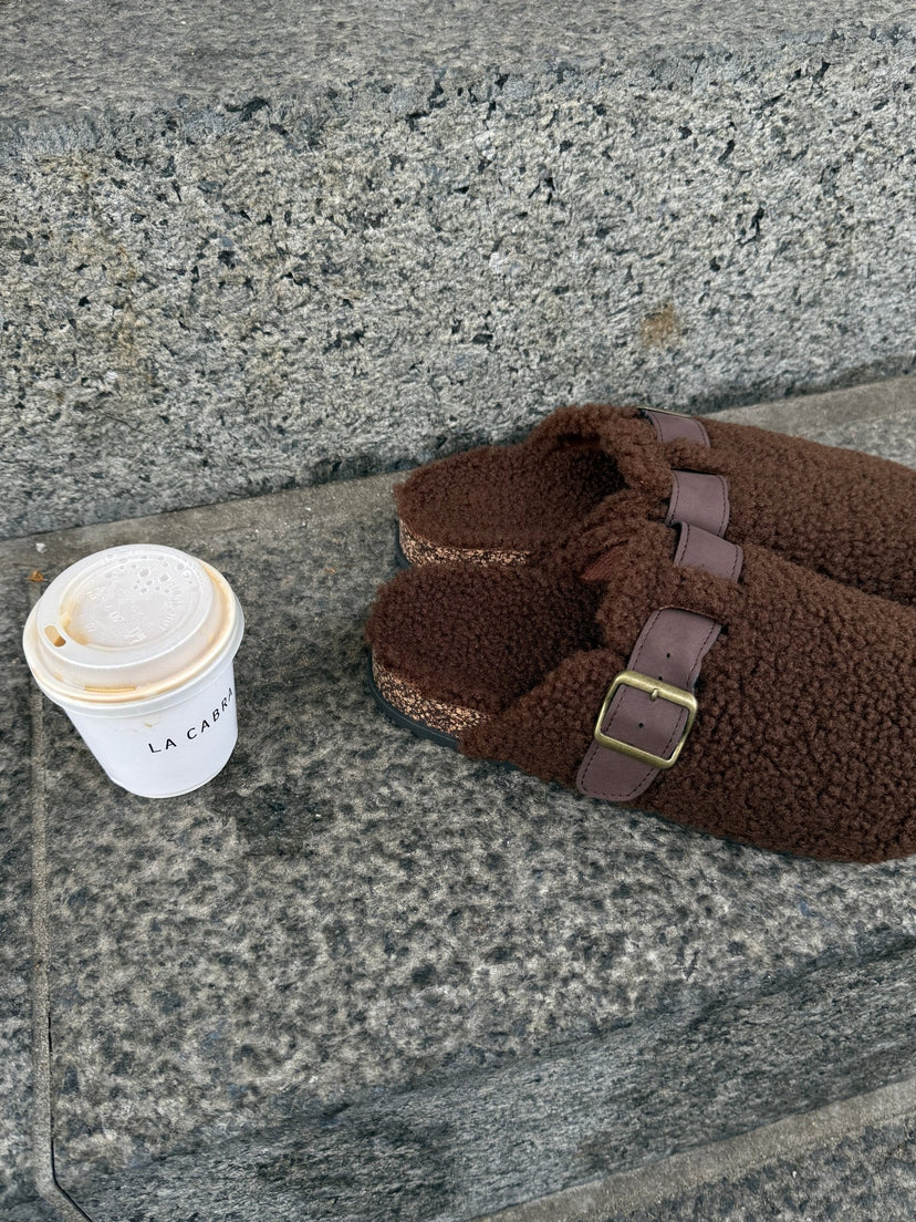 Alexandra Teddy Slippers - Dark Brown