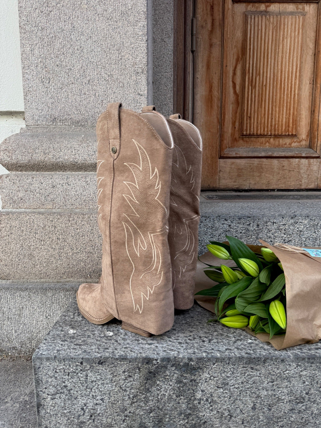 Alvilde Faux Suede Boots - Camel