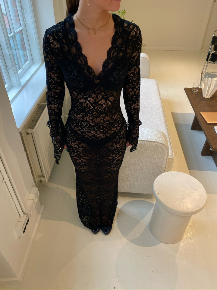 Amelia Lace Dress - Black