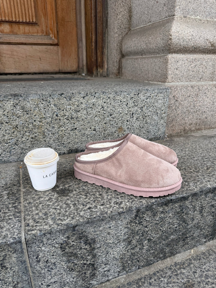 Carly Teddy Slippers - Warm Grey