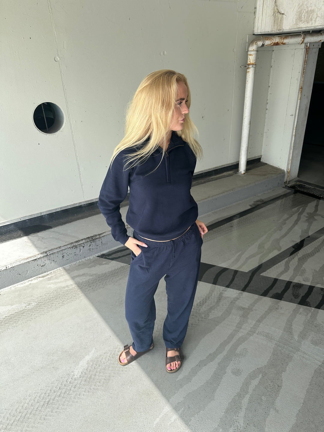 Preloved Half zip sweatshirt, Fruit of The Loom - Navy