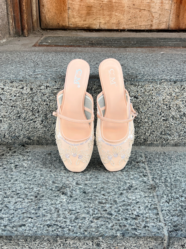 Bethany Flat Mules - Beige