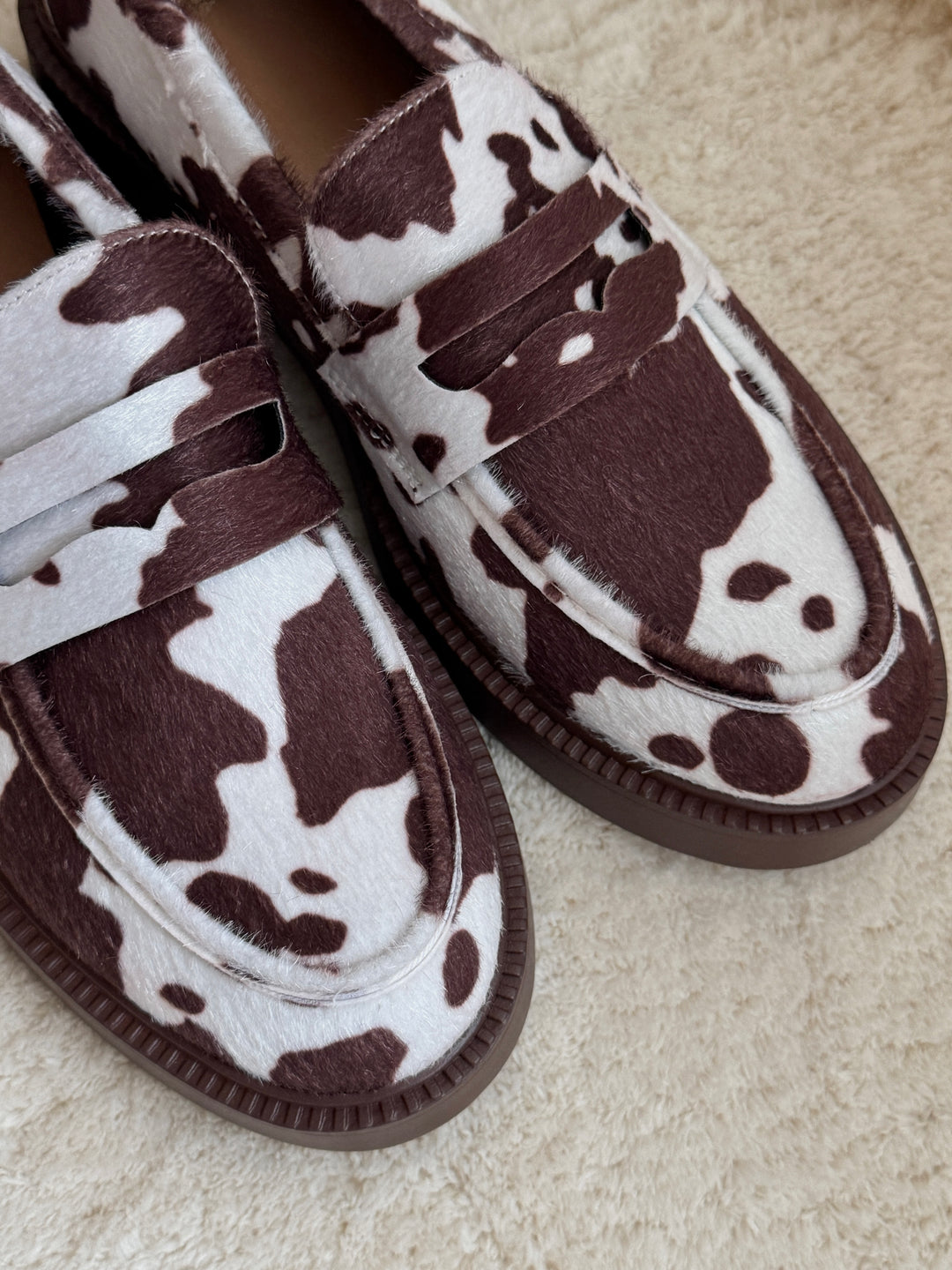 Lola Loafers - Cow