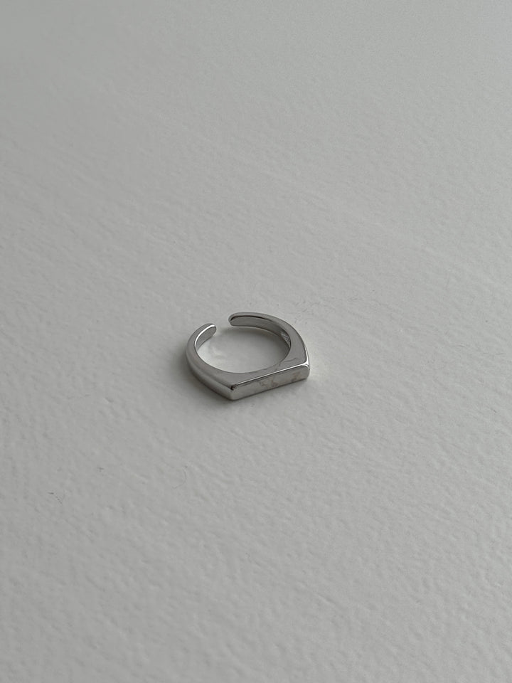 Filine Square Adjustable Ring - Silver Plated