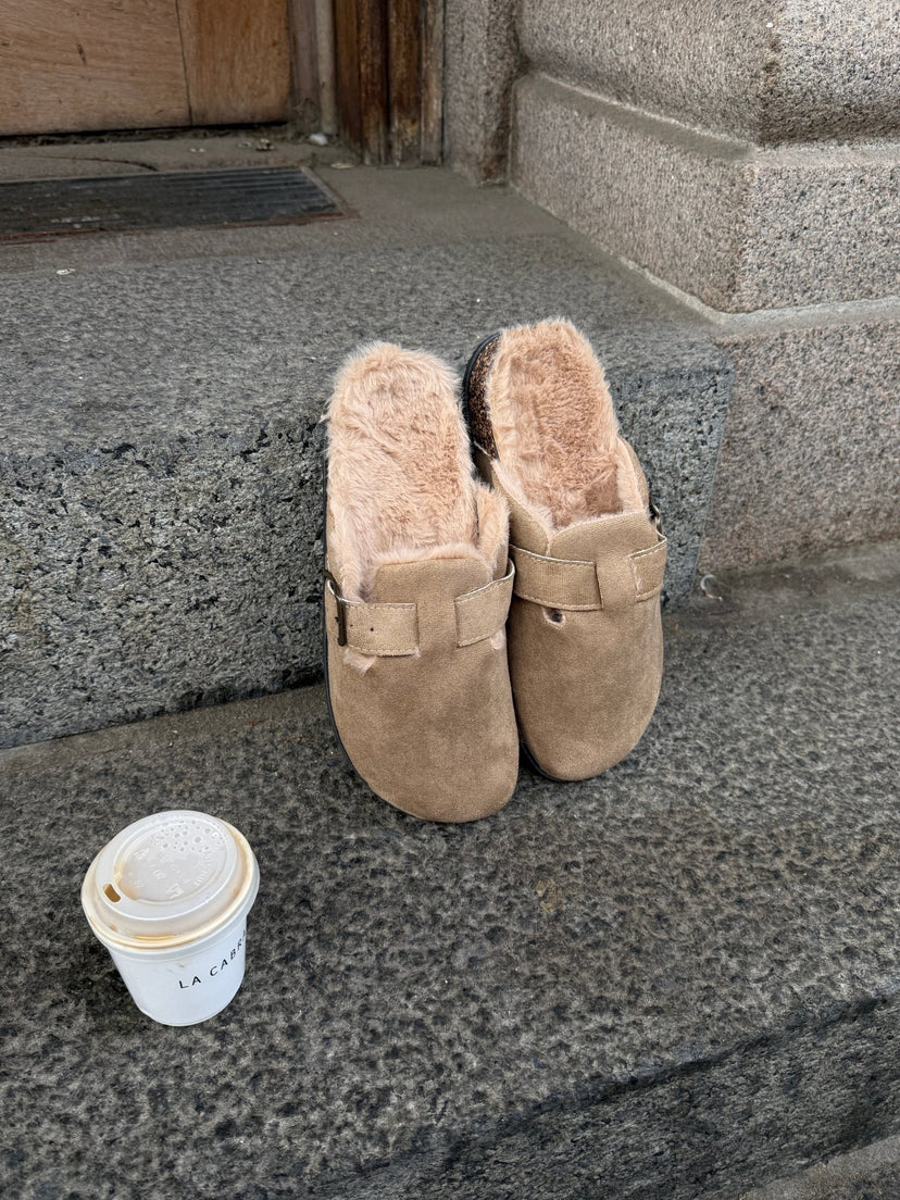 Joanna Teddy Slippers - Beige