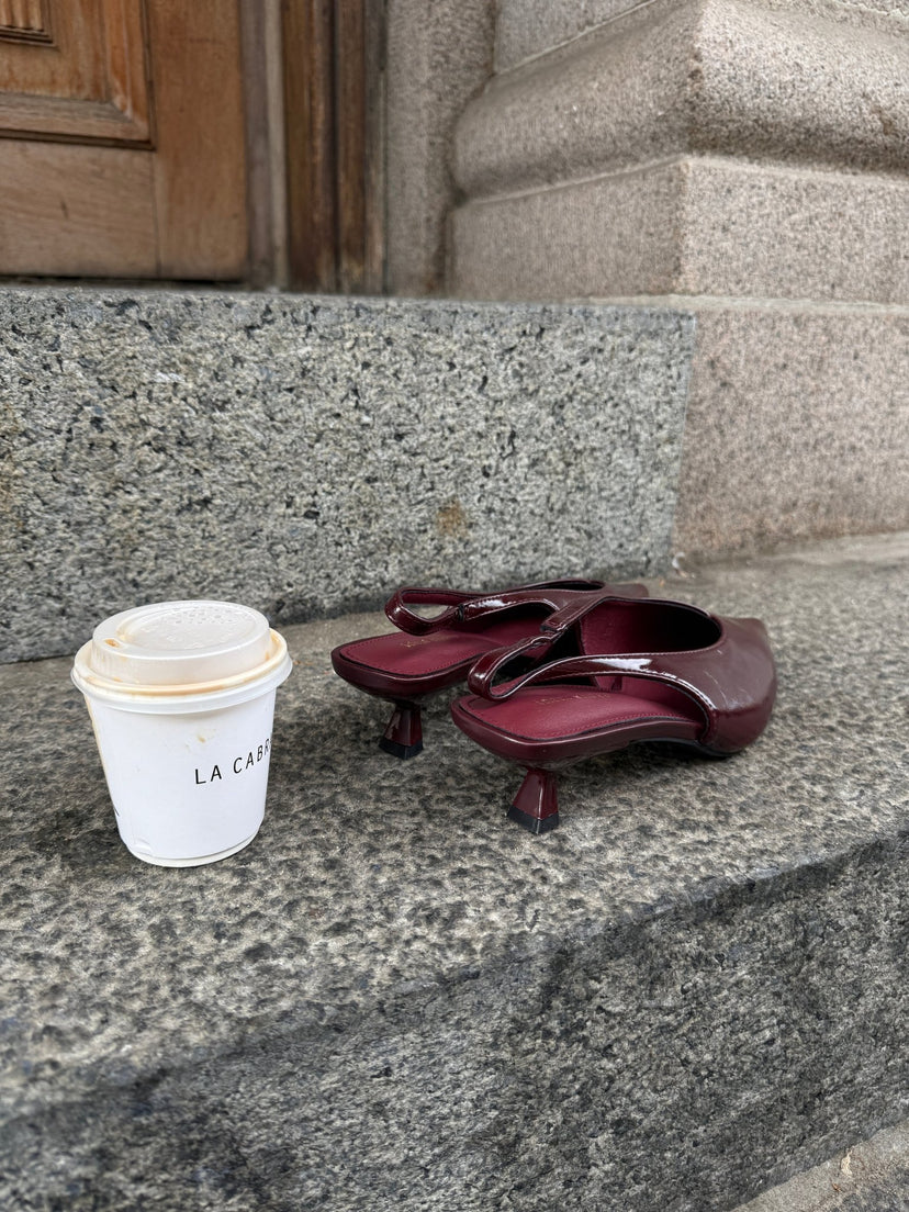 Maddie Slingback - Burgundy