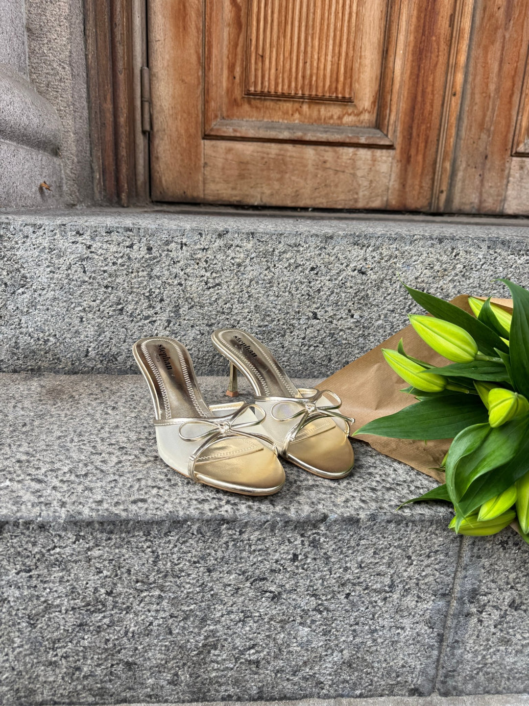 Nellie Bow Tie Heeled Mules - Gold