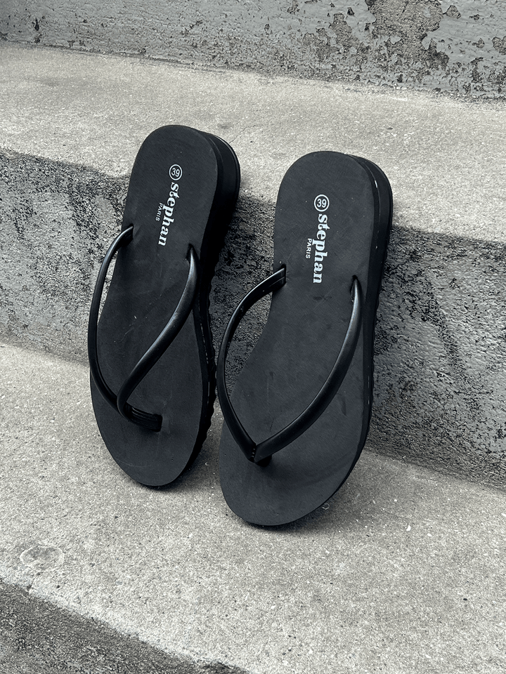 Noa Platform Flip-Flops - Black