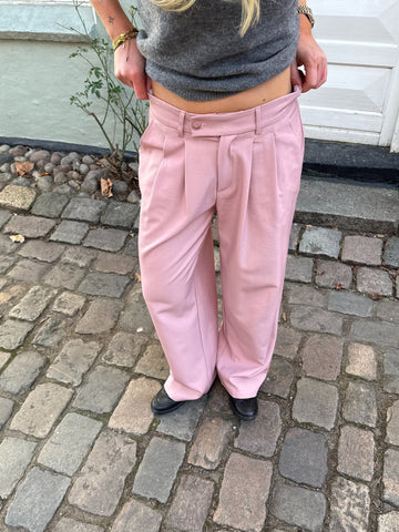 Nora Essential Pant Ecru